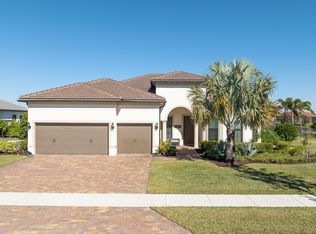 9113 Balsamo Dr, Palm Beach Gardens, FL 33412
