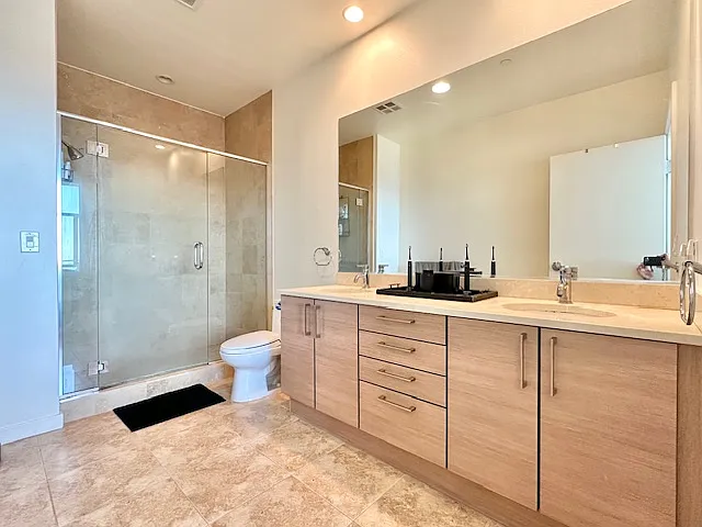 800 The Mark Ln #2307 — Photo 20