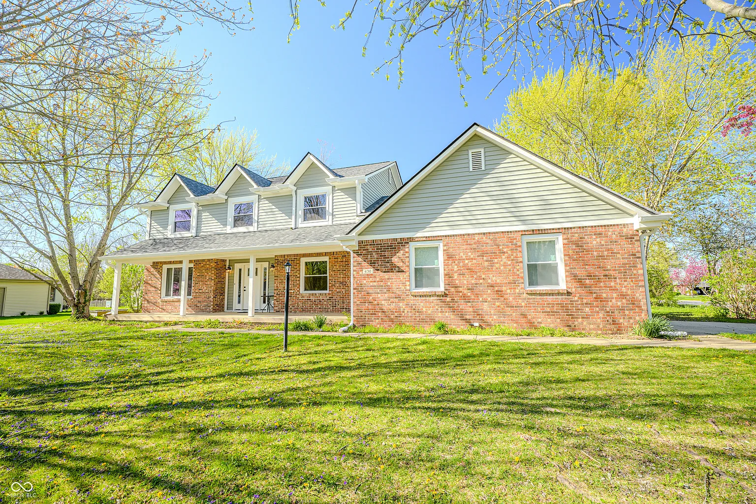430 Sonhatsett Dr photo 1