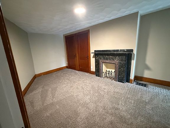 4th image of 179 W Main St #2