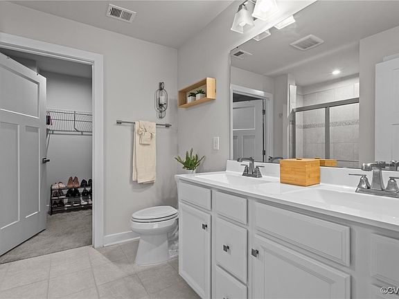 4th image of 5849 Austin Woods Dr
