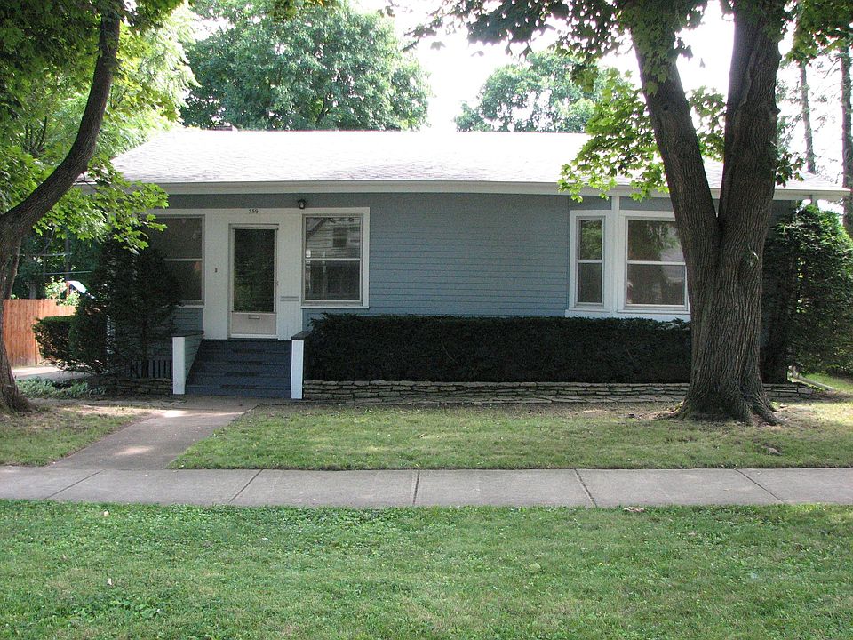 1st image of 359 N Worth Ave