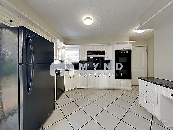 5th image of 8206 Amurwood Dr