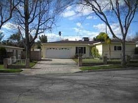 1st image of 5064 Louise St