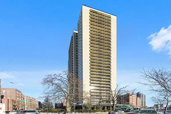 1st image of 110-11 Queens Blvd APT 15N