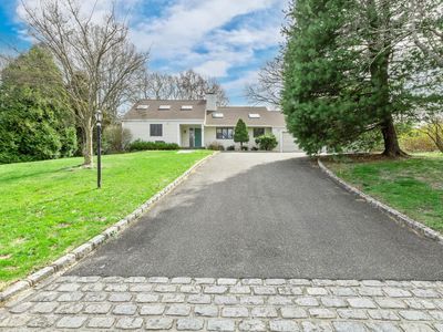42 Old Homestead Road, Port Jefferson, NY, 11777