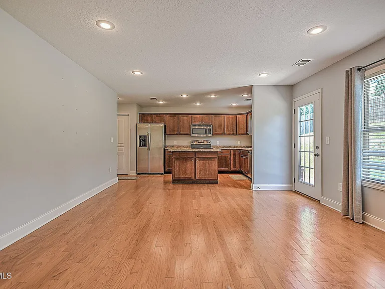 1092 Aberlea Valley Cir — Photo 7