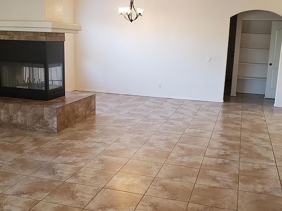 3rd image of 2580 Palisades Dr #102