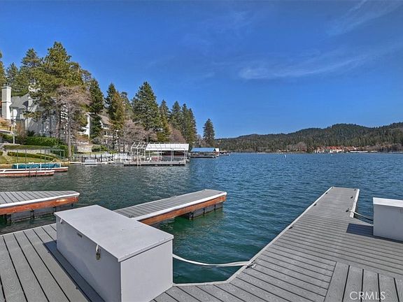 5th image of 28018 Peninsula Dr