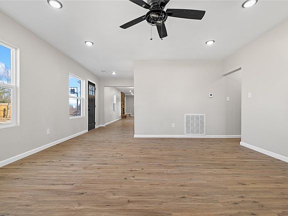 5th image of 4953 Maris Loop