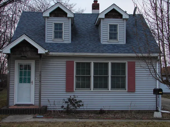 7614 New Hampshire Ave, Hammond, IN 46323