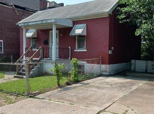 825 E 4th St, Alton, IL 62002