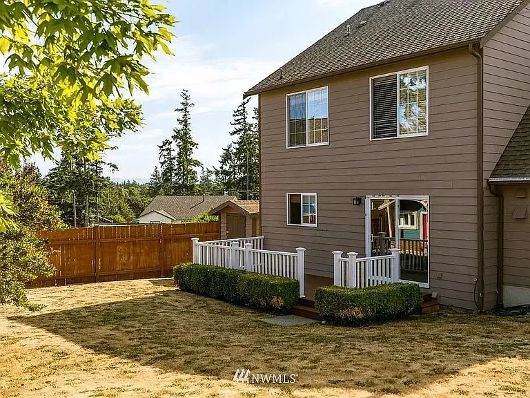 910 SW Regency Dr — Photo 19