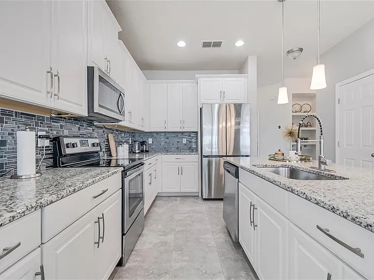 2495 Rapollo Dr — Photo 12