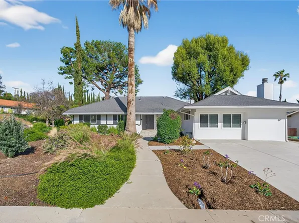 8398 Rudnick Ave, Canoga Park, CA 91304