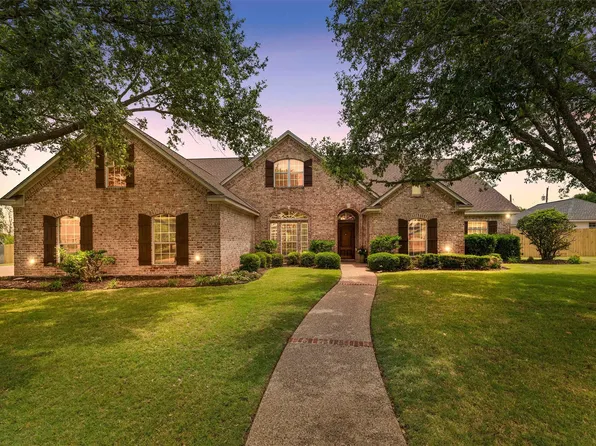 118 Royal Springs Ln, Crawford, TX 76638