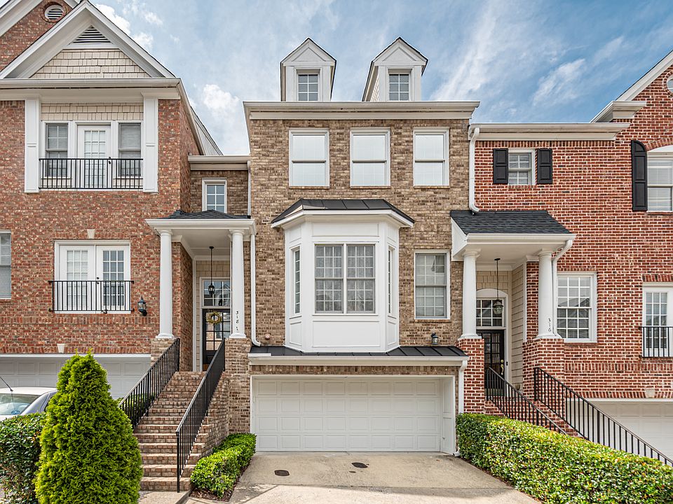 1st image of 318 Creekbank Way SE