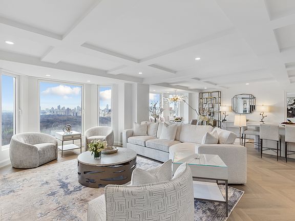 4th image of 160 Central Park S #2501