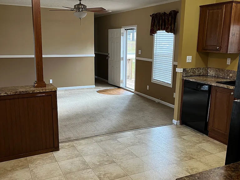 122 Shady View Dr #122 — Photo 4
