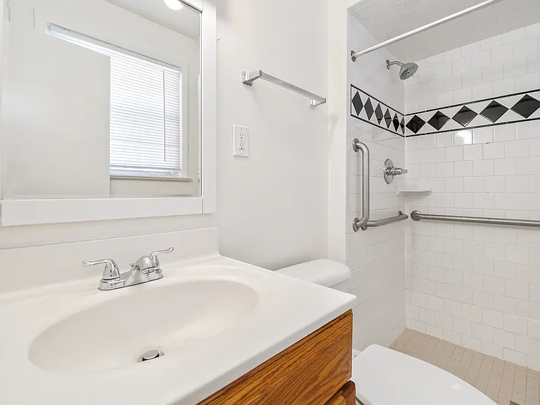 3523 Duke St — Photo 25