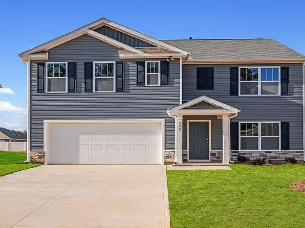 135 Cades Cove Dr, Greenwood, SC 29646