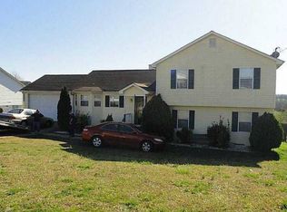 4316 Pond Fork Way, Gillsville, GA 30543