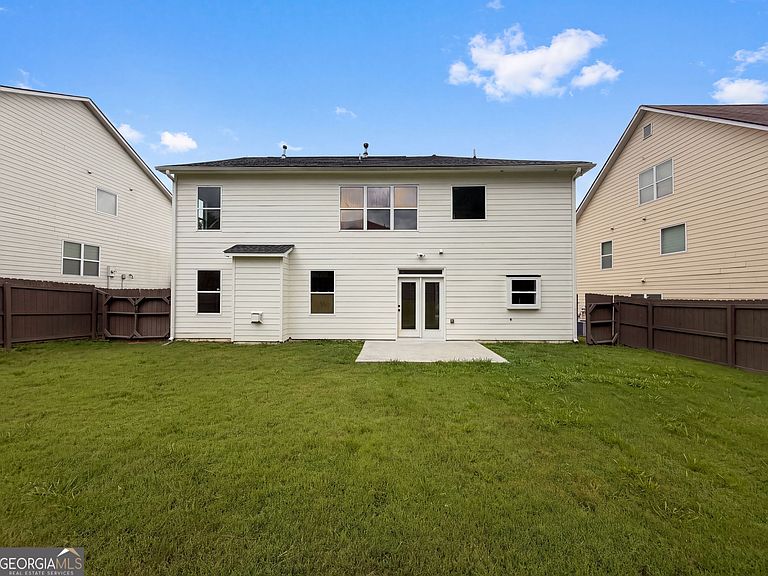 Listing photo 5