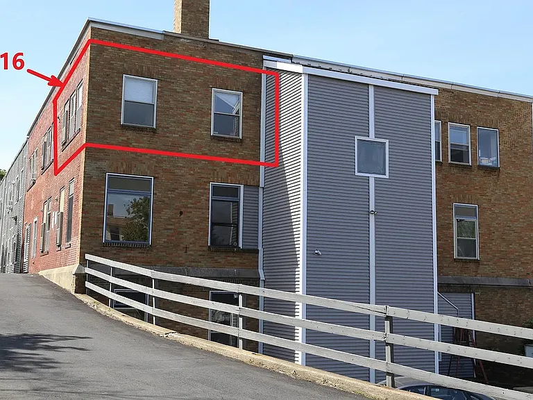 25 Laval Street Apartments — Photo 28