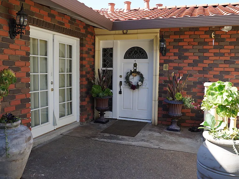 Ethel St — Photo 41