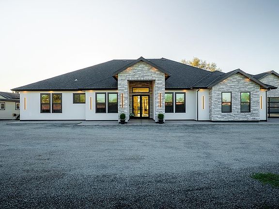 2nd image of 3285 Baseline Rd