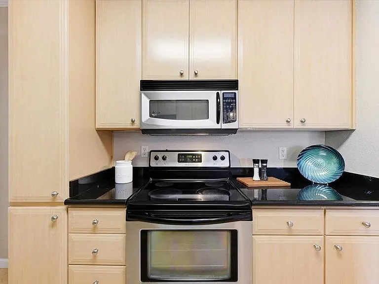 801 S Winchester Blvd #3302 — Photo 4