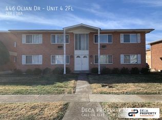 446 Olian Dr UNIT 4, Hazelwood, MO 63042