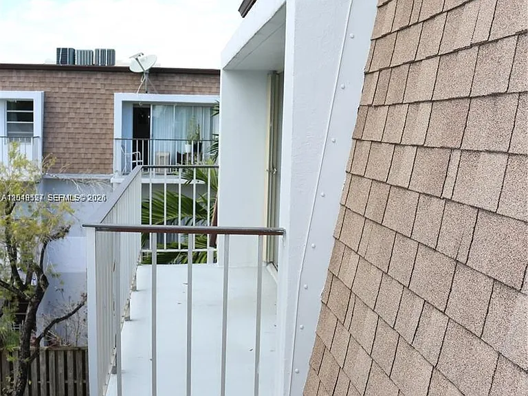 9611 SW 77th Ave #306A — Photo 22