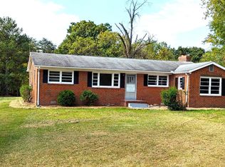 8610 Linton Hall Rd, Bristow, VA 20136