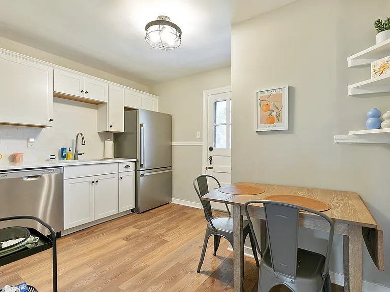1207 Westbrook Ave #1 — Photo 7