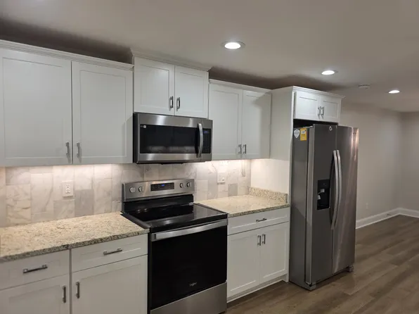 210 Thomas Dr, Sumter, SC 29150