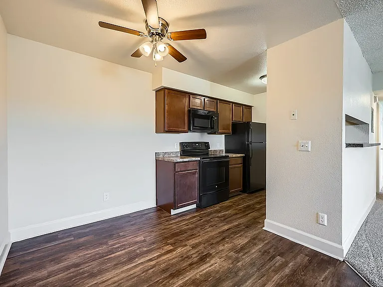 Experience the charm of this contemporary kitchen, where style meets functionality.