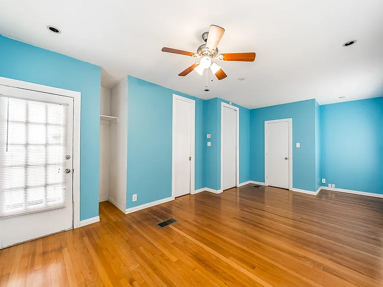 1804 Summitt Ave — Photo 6