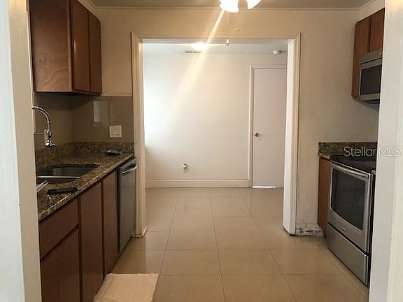 5th image of 3101 S Adams St