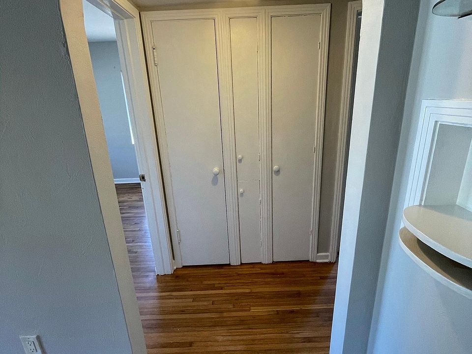 1st image of 317 E Hibiscus Dr