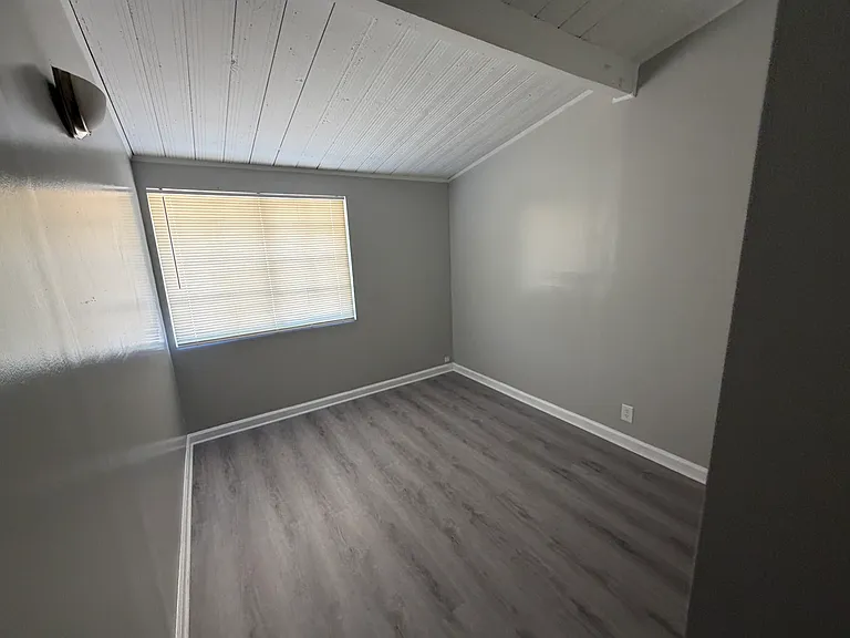 13169 Benson Ave — Photo 10