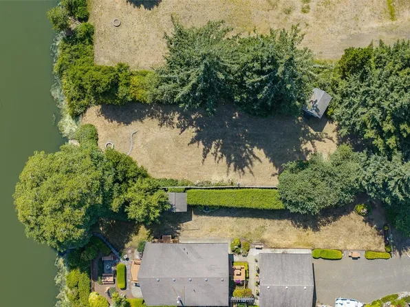 133 Cakesosta Street SW, Ocean Shores, WA 98569