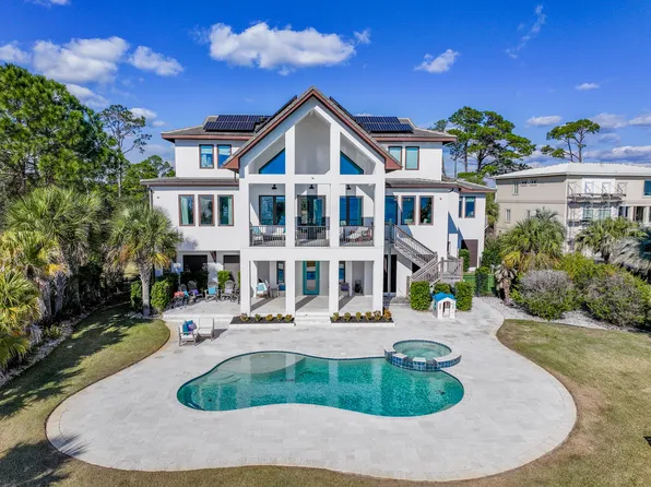 763 Boulevard Of The Champions, Shalimar, FL 32579