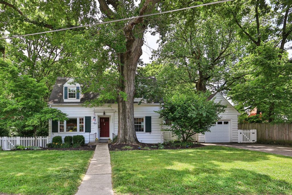 Real estate listing image
