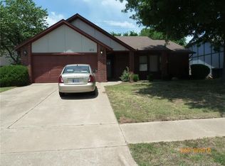 8711 E 86th St, Tulsa, OK 74133