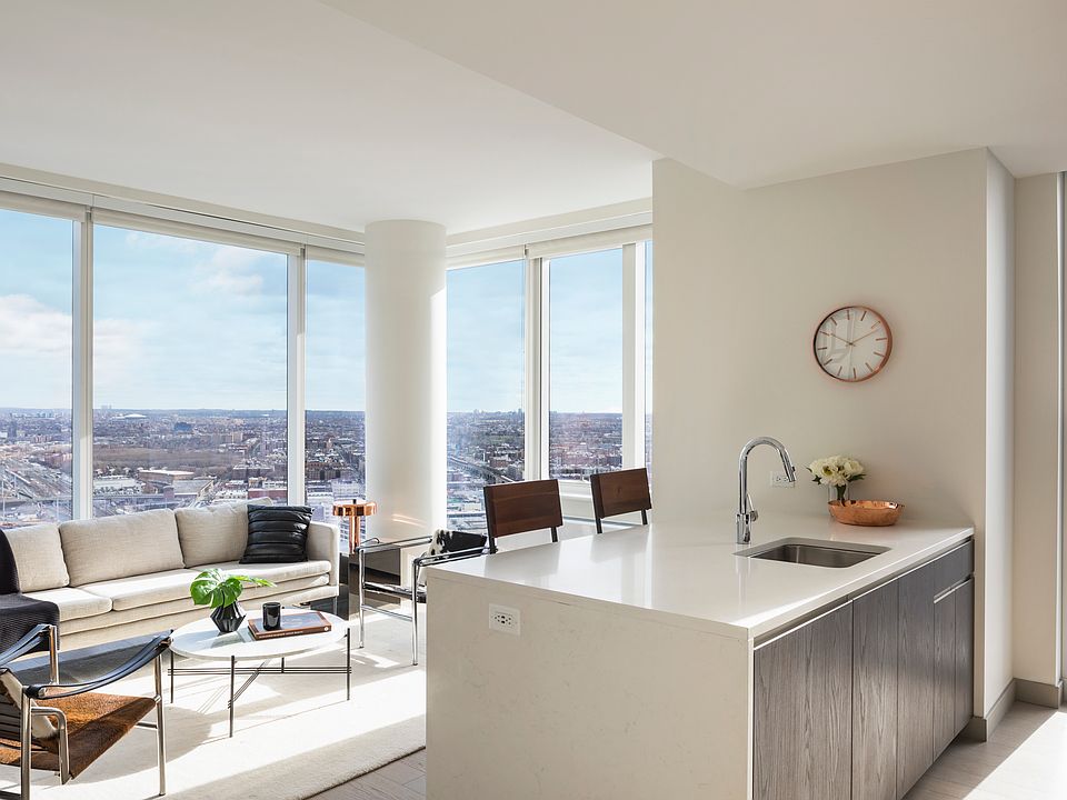 1st image of 28-10 Jackson Ave #Penthouse 1b