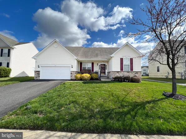 361 Coldwater Dr, Clayton, DE 19938