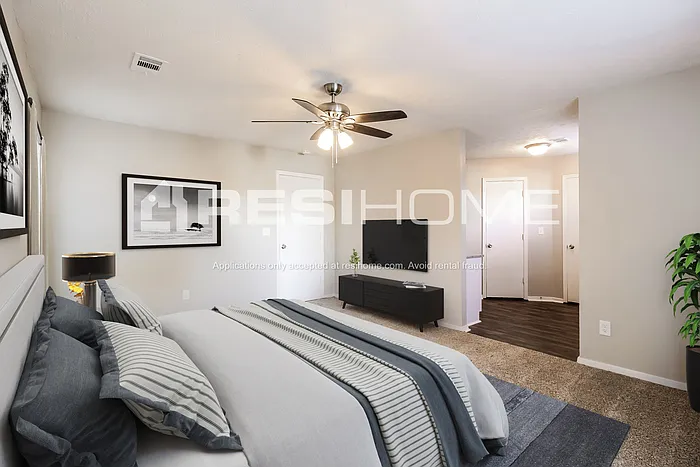 770 Brittany Ct — Photo 10