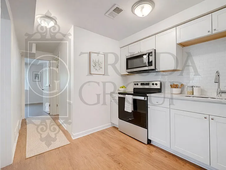 610 Broadhead Ave #C — Photo 20