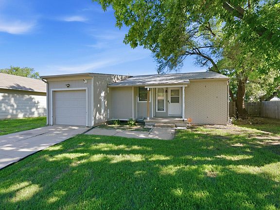 5th image of 3008 W Maxwell Ave